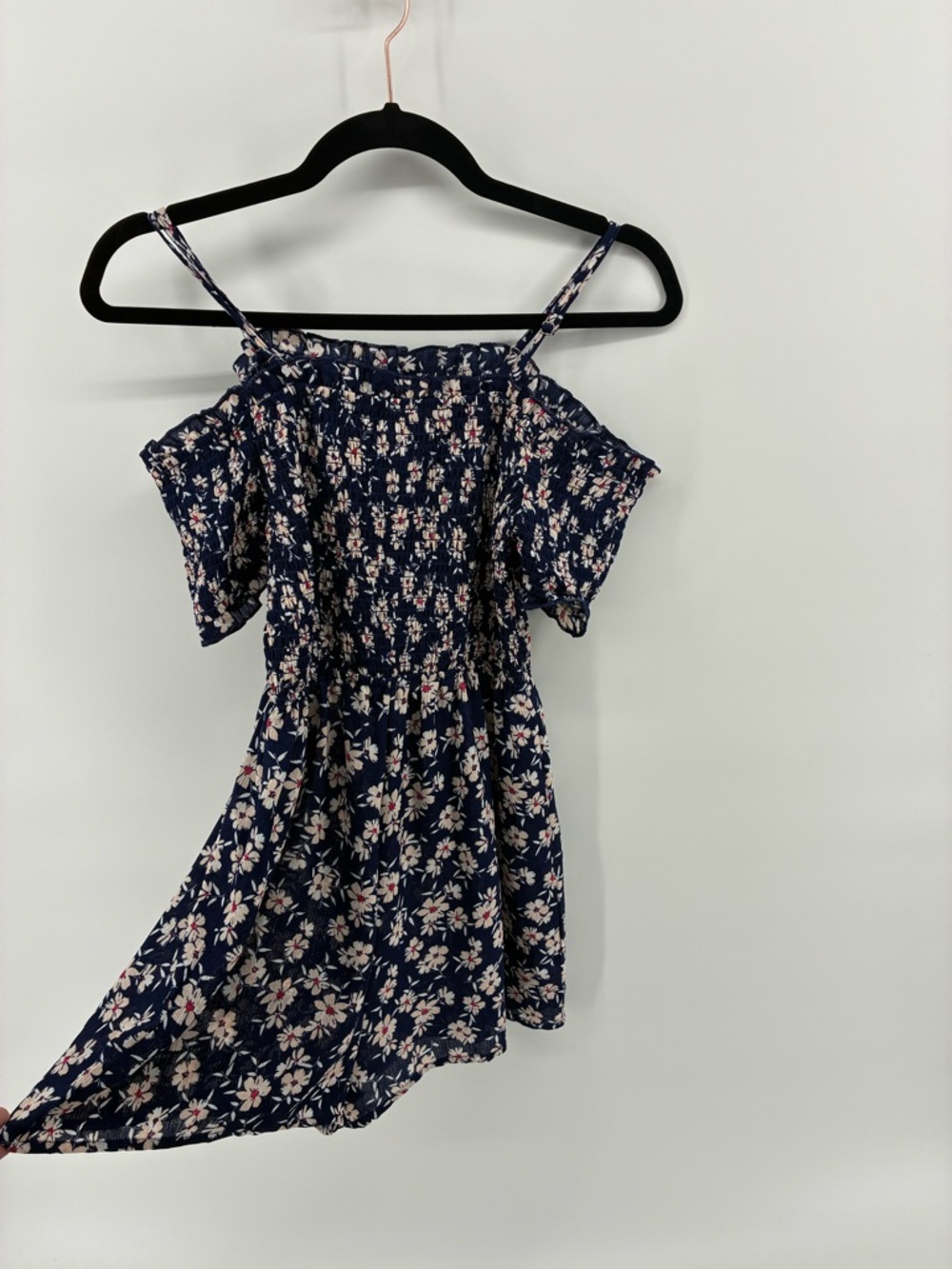 Love Tree Floral Off-Shoulder Navy Romper Spaghetti Straps Spring